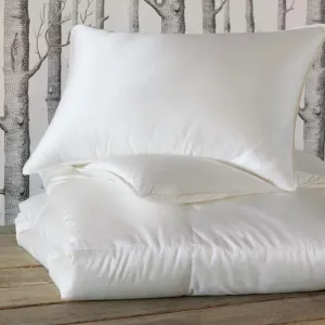 Amor Amor Down Comforter
