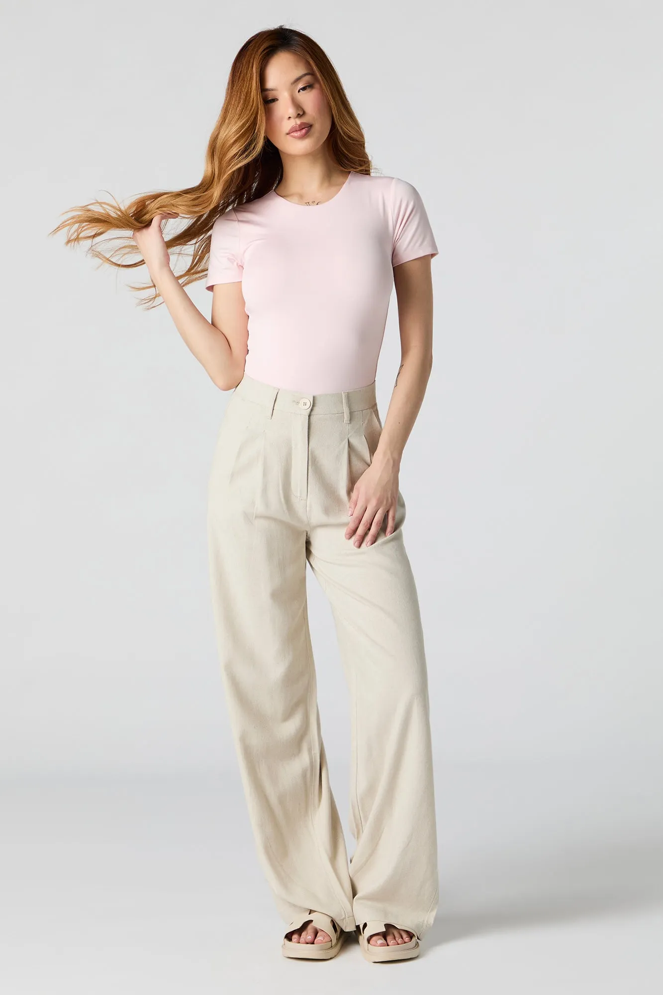 Contour Round Neck Short Sleeve Bodysuit