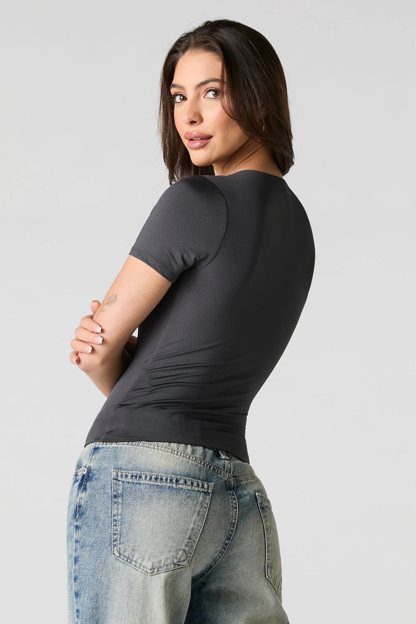 Contour Round Neck Short Sleeve Top