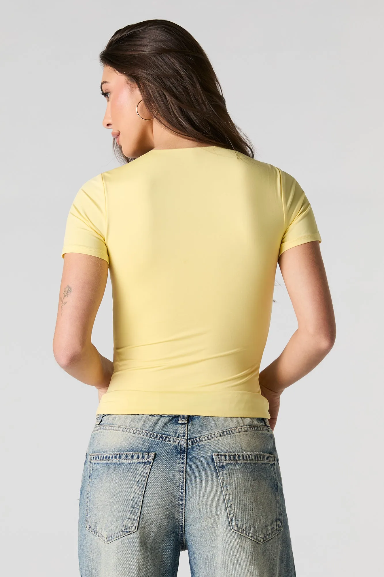 Contour Round Neck Short Sleeve Top