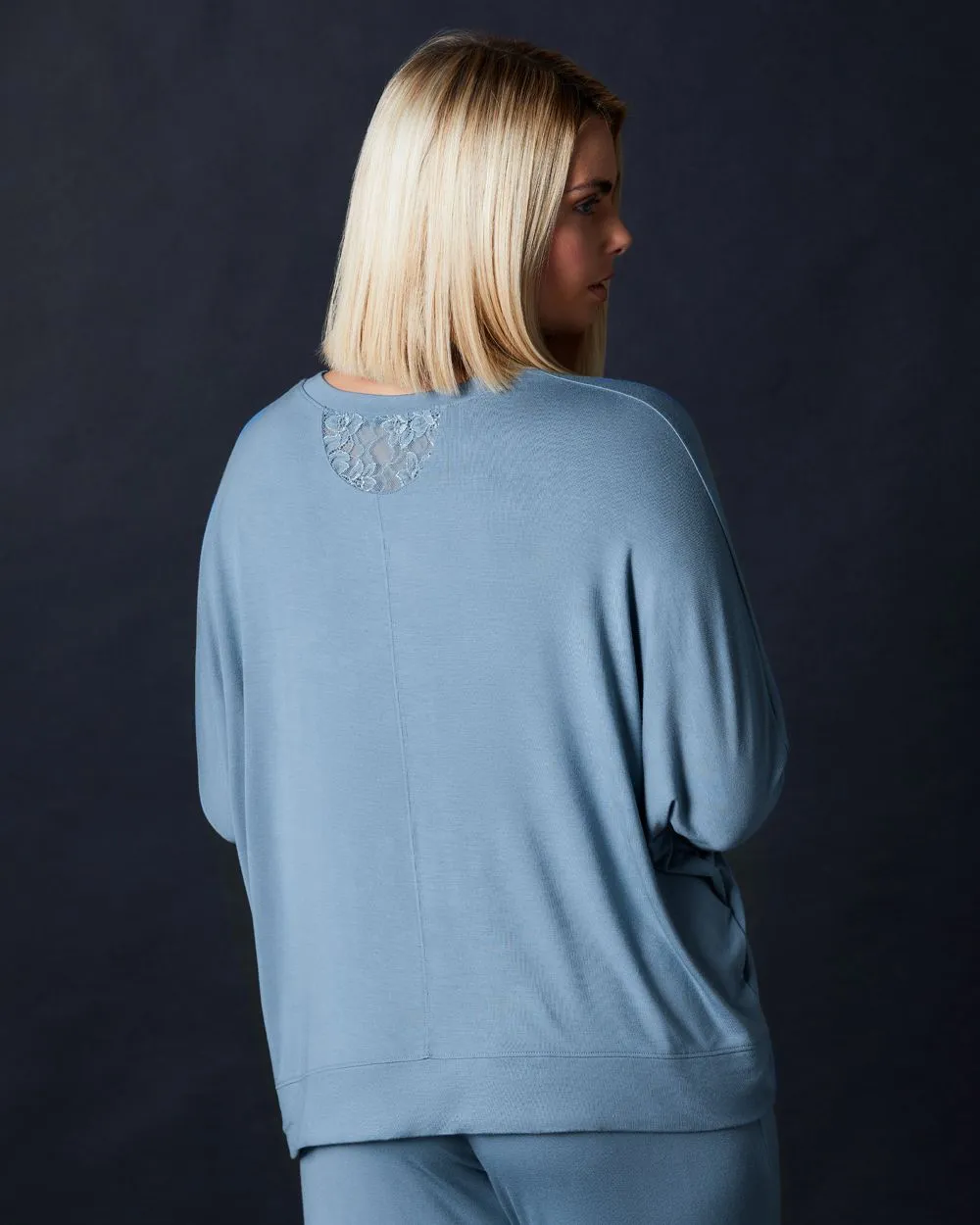 Emma Pullover