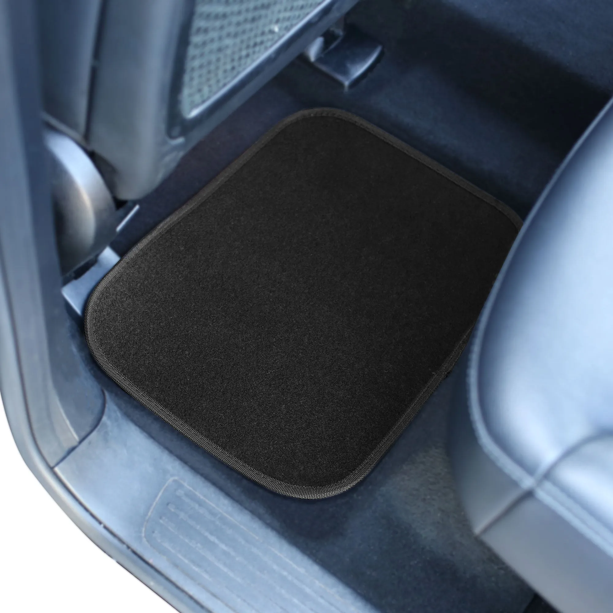 Galaxy13 Metallic Stripe Non-Slip Carpet Floor Mats - Full Set Black