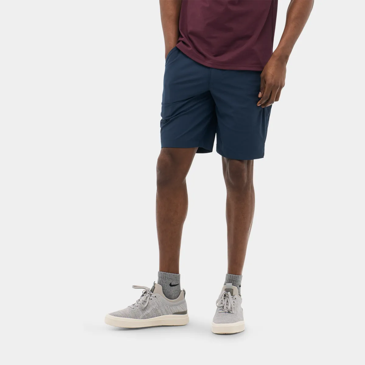 Outset Short 9"