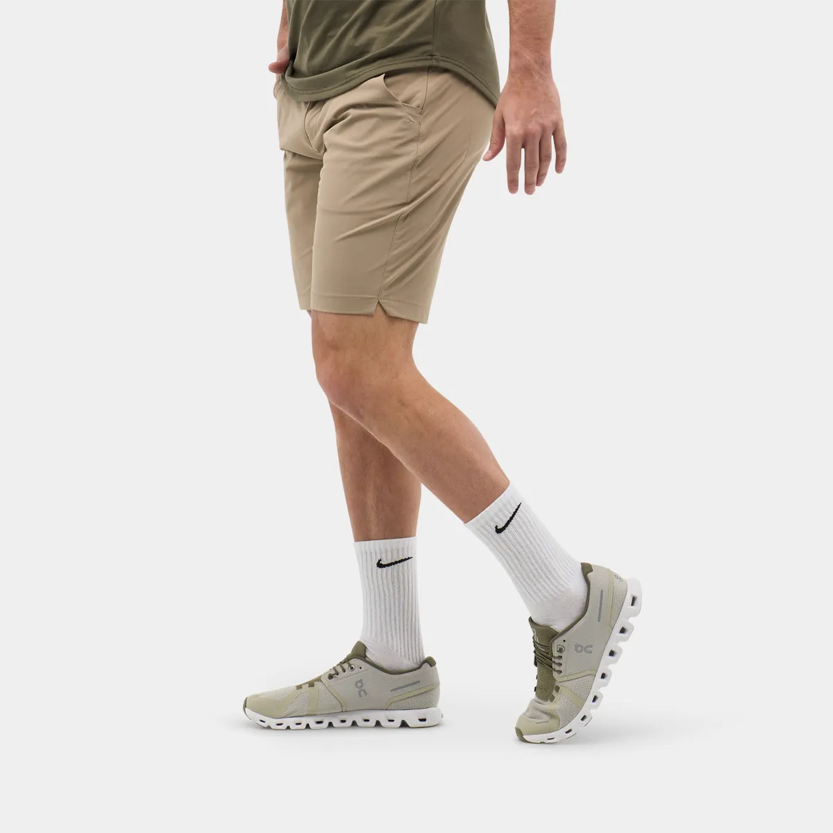 Outset Short 9"