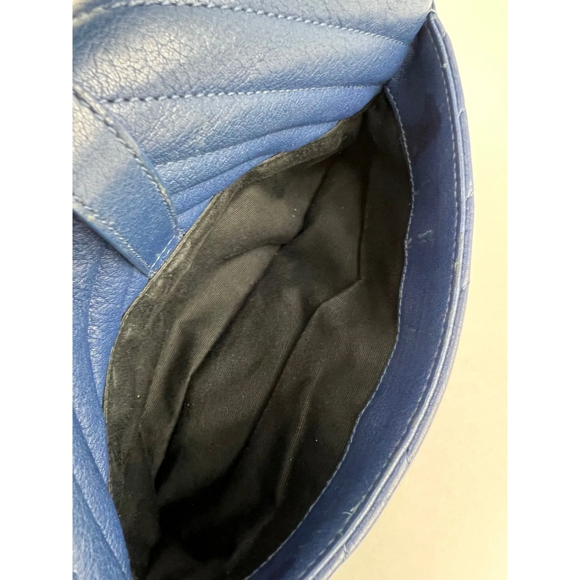 Saint Laurent Sheepskin Matelasse Chevron Medium College Leather Blue Messenger Bag