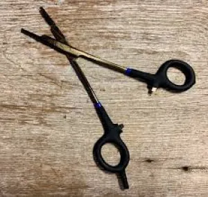 Stinky Pants Fishing Forceps