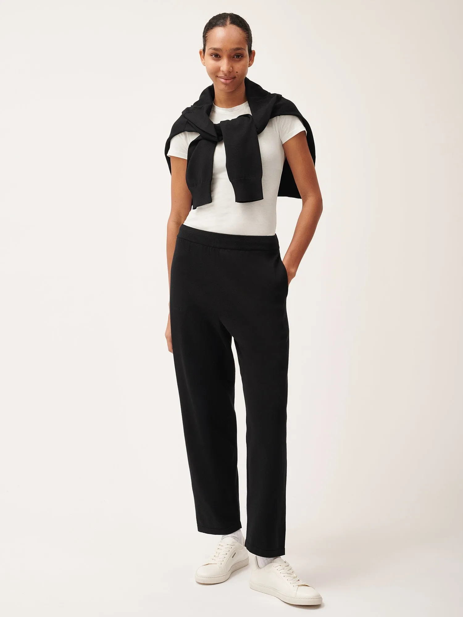 Womens DNA Knitted Straight Leg Track Pants—black
